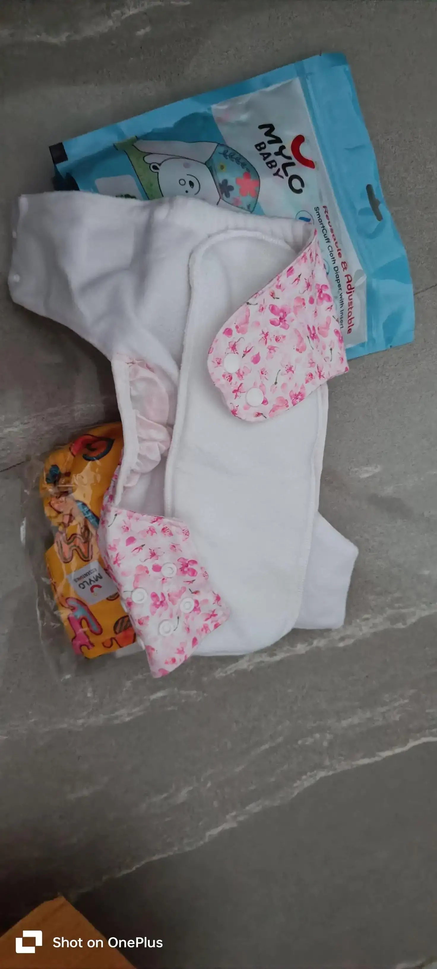 Adjustable Washable & Reusable Cloth Diaper With Dry Feel, Absorbent Insert Pad (3M-3Y) Prevents Rashes - Floral Spring - Pack of 1