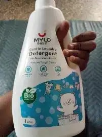 Baby Safe Liquid Detergent for Baby Clothes | Tough on stains | Gentle on clothes | Keeps Color & Softness Intact | Suitable for Front & Top Load Washing Machine | 1 litre - Pack of 2