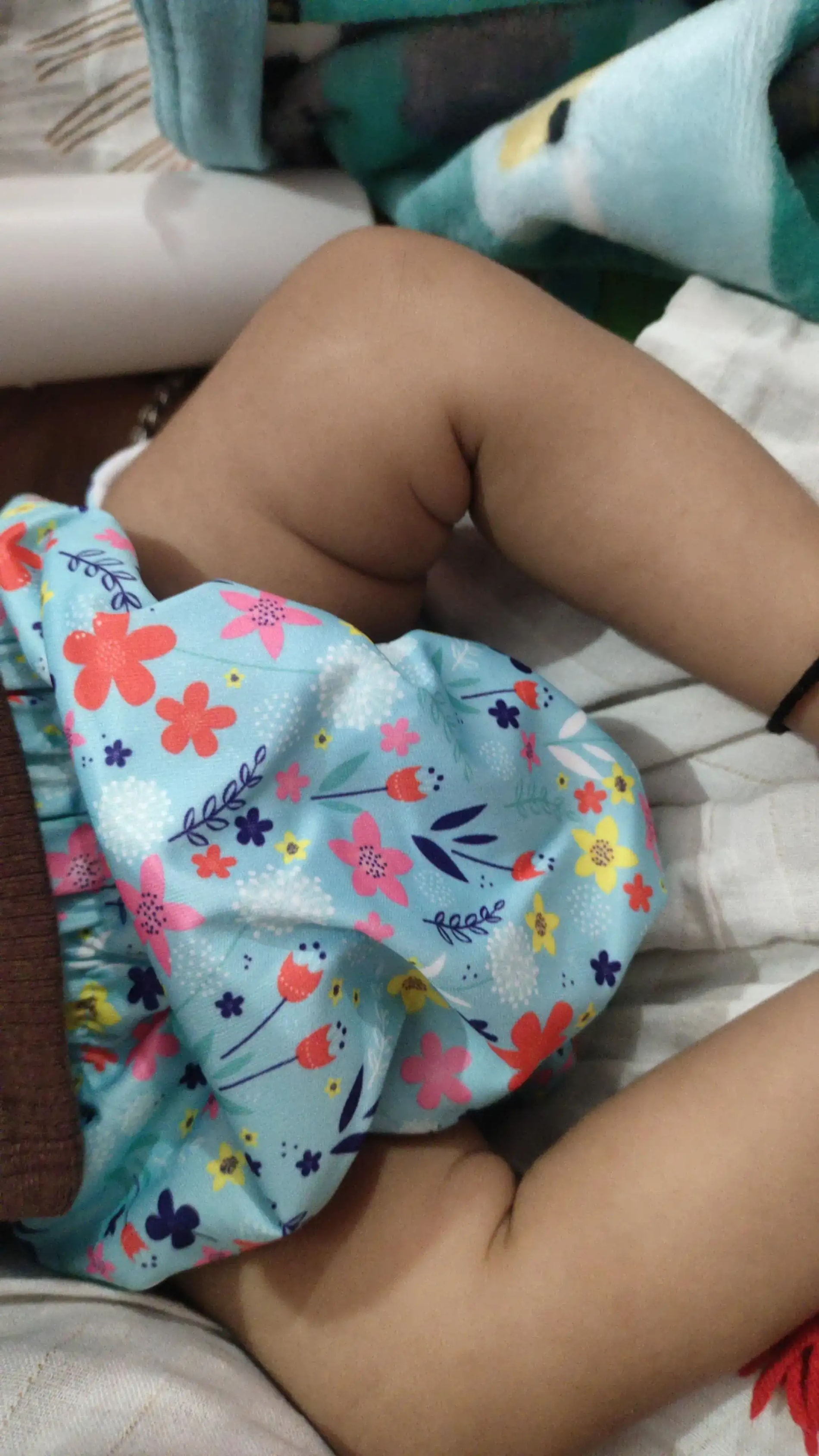Adjustable Washable & Reusable Cloth Diaper With Dry Feel, Absorbent Insert Pad (3M-3Y) Prevents Rashes - Floral Spring - Pack of 1