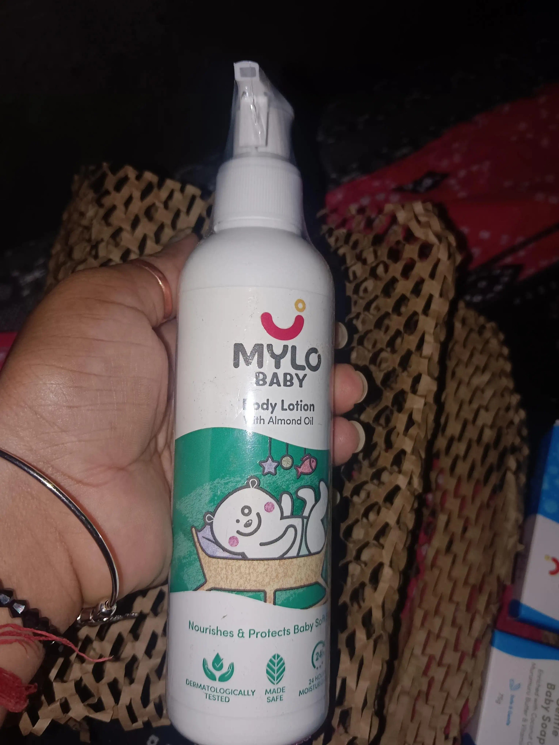 Baby Lotion for Kids | Made Safe Certified | Dermatologically Tested | Long Lasting 24 Hours Moisturisation | Soothes Dryness - 200 ml