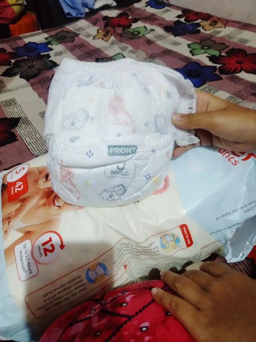 Mylo Baby New Born Diaper Pants | Up to 5Kgs | with Wetness Indicator | 92 Count
