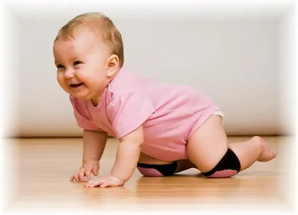 घुटनों के बल चलने से शिशुओं को मिलते हैं ये 5 लाभ