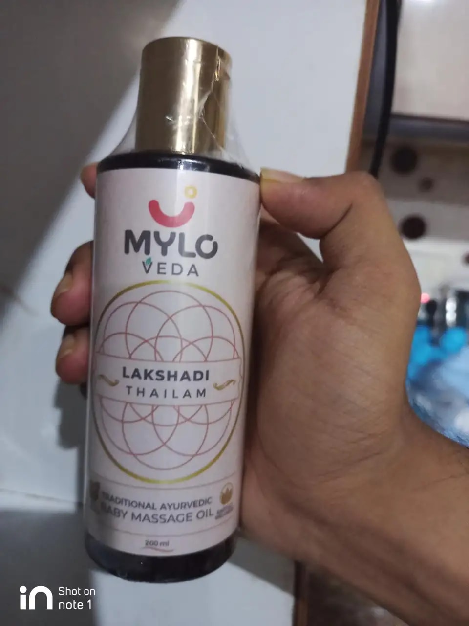 Mylo Herb Enriched Baby Massage Oil - 200 ml | Pack of 2 | Dermatologically Tested | Made Safe Certified | Nourishes Skin | Strengthens Immunity | Ayurvedic Preparation